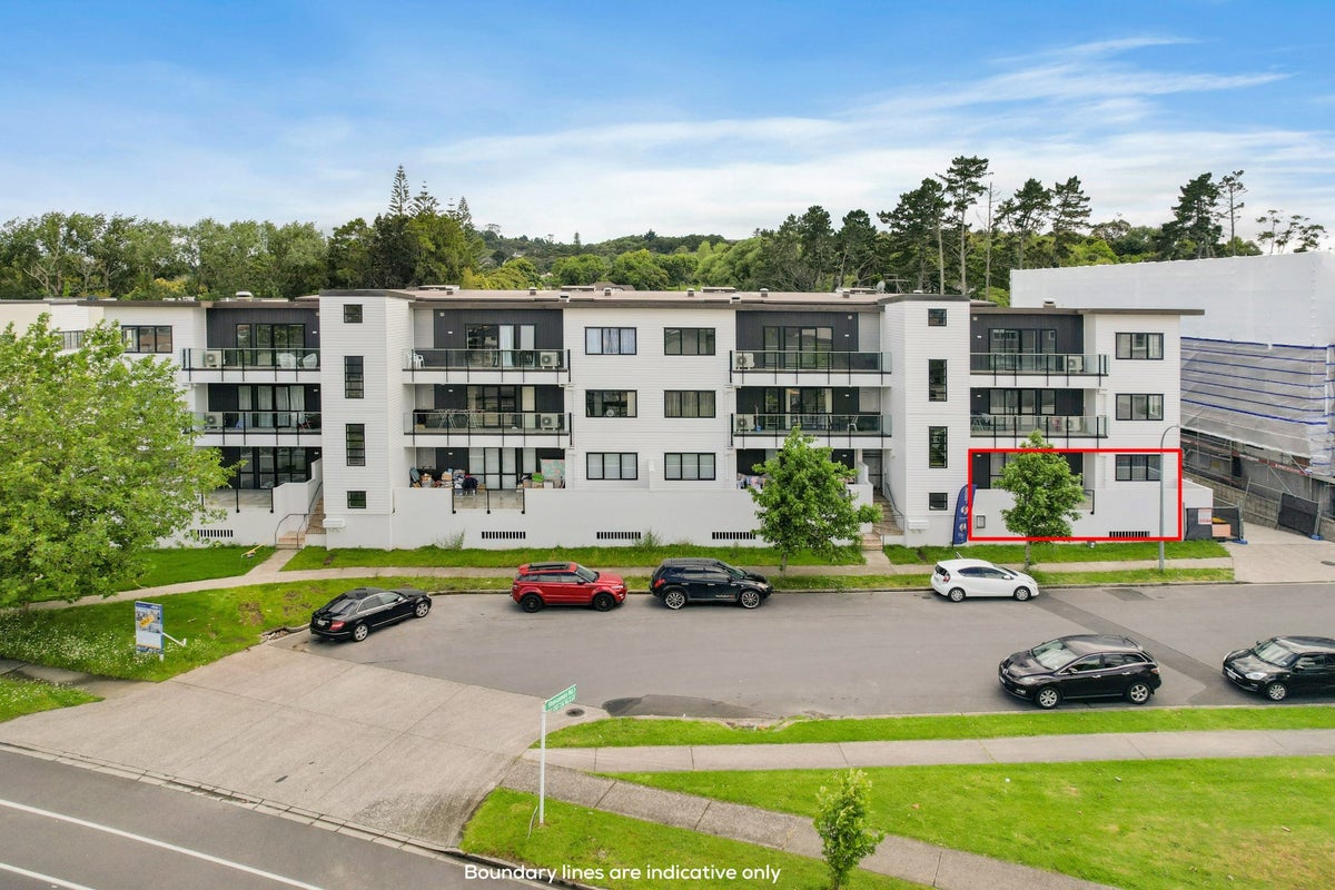 8/130 Stancombe Road, Flat Bush, Auckland - Carousel 2
