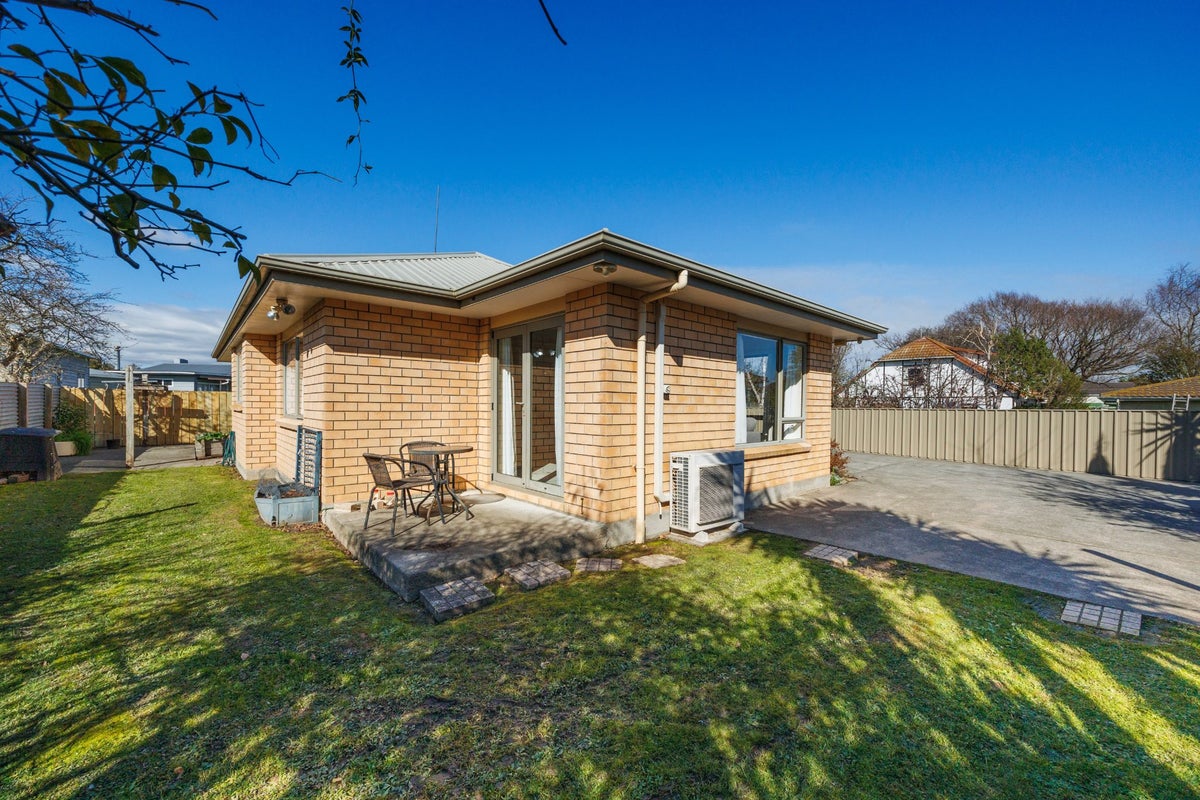 32 McGregor Street, Milson, Palmerston North - Carousel 17