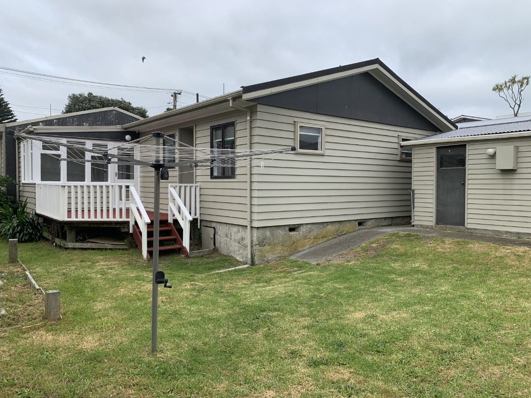 70 Toi Street, Otaki Beach, Otaki - Carousel 2