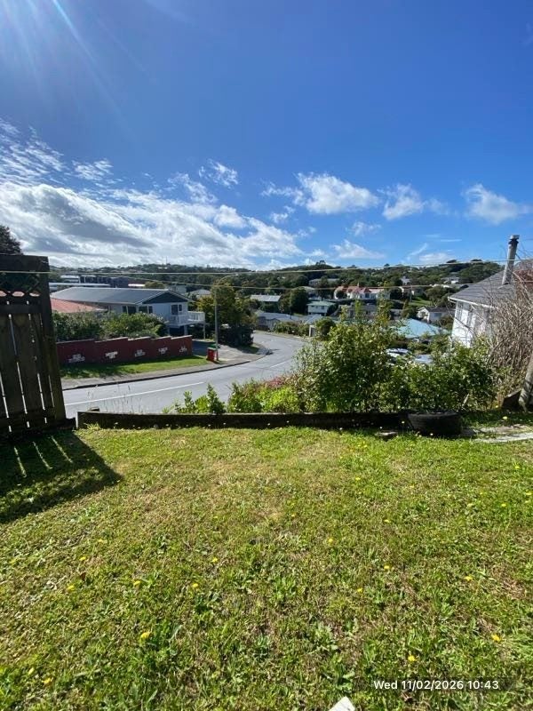 45 Batchelor Street, Newlands, Wellington - Carousel 8