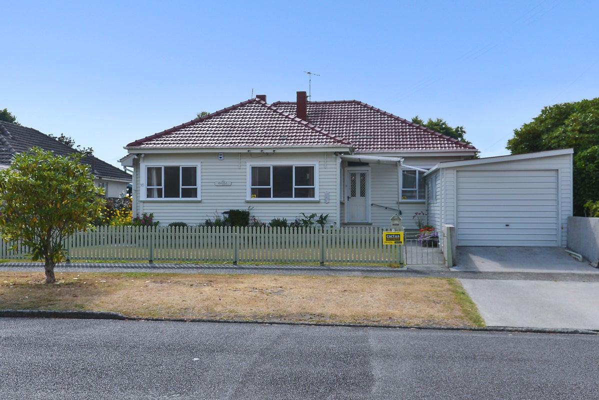 16 Arthur Street, Glenholme, Rotorua - Carousel 1