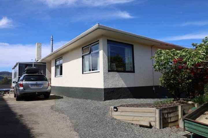 266 Helensburgh Road, Helensburgh, Dunedin - Carousel 1