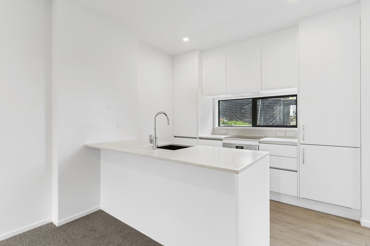 7/1 Grand View Road, Remuera, Auckland - Carousel 2