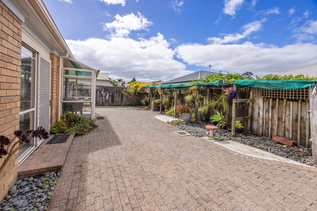 32B Brooklyn Road, Claudelands, Hamilton - Carousel 21