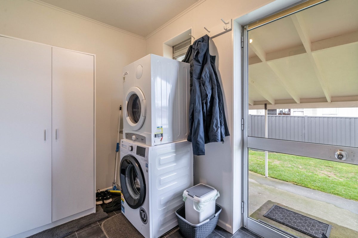99 Dunbeath Crescent, Kew, Invercargill - Carousel 21
