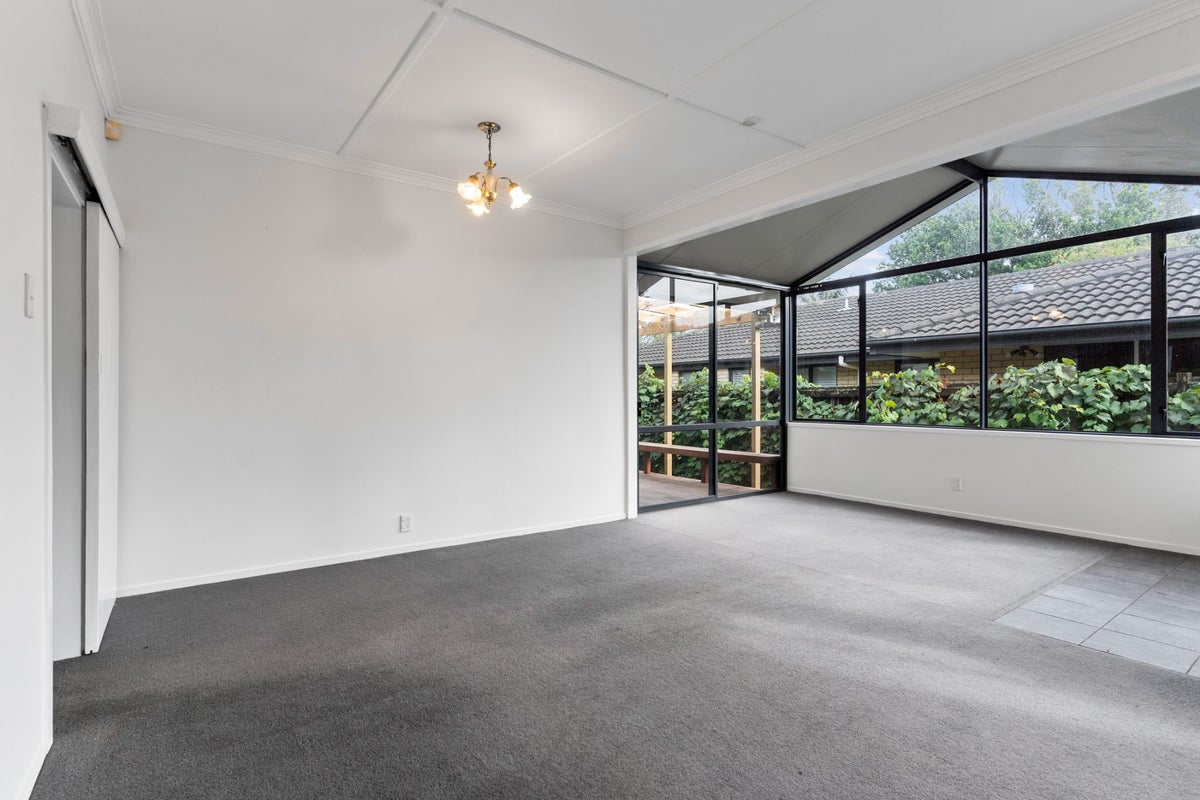 62 Beach Road, Pahurehure, Papakura - Carousel 2