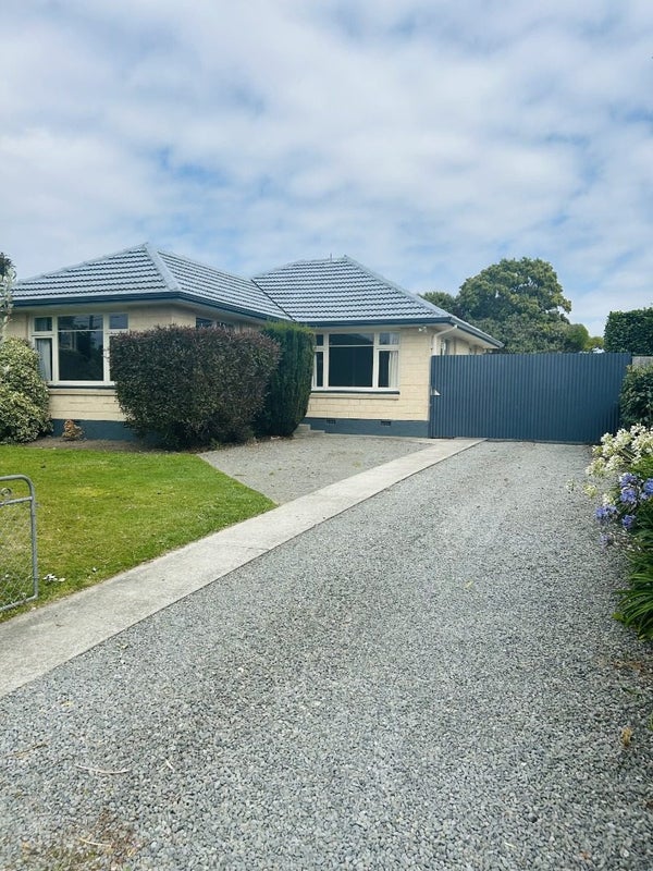 17 Pembroke Street, Avondale, Christchurch - Carousel 1