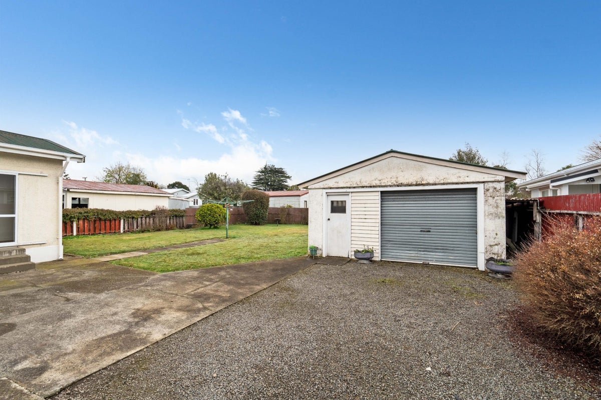 138 High Street, Solway, Masterton - Carousel 14