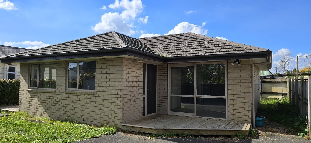 15 James Street, Hamilton East, Hamilton - Carousel 1