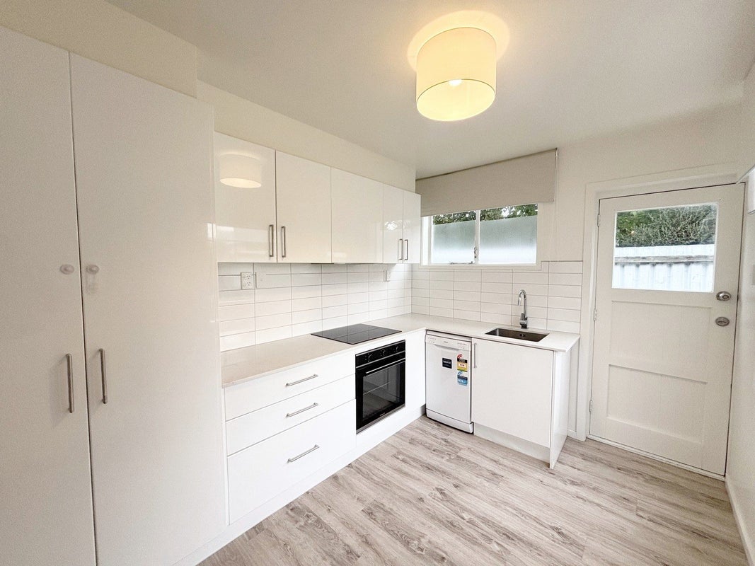 2/80 Vogel Street, Richmond, Christchurch - Carousel 2