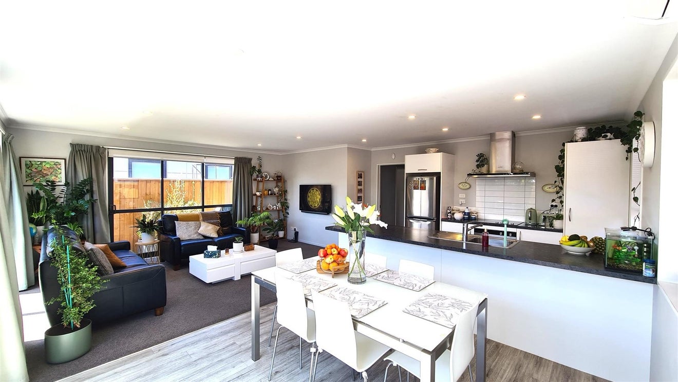 20 William Dawson Crescent, Wigram, Christchurch - Carousel 2