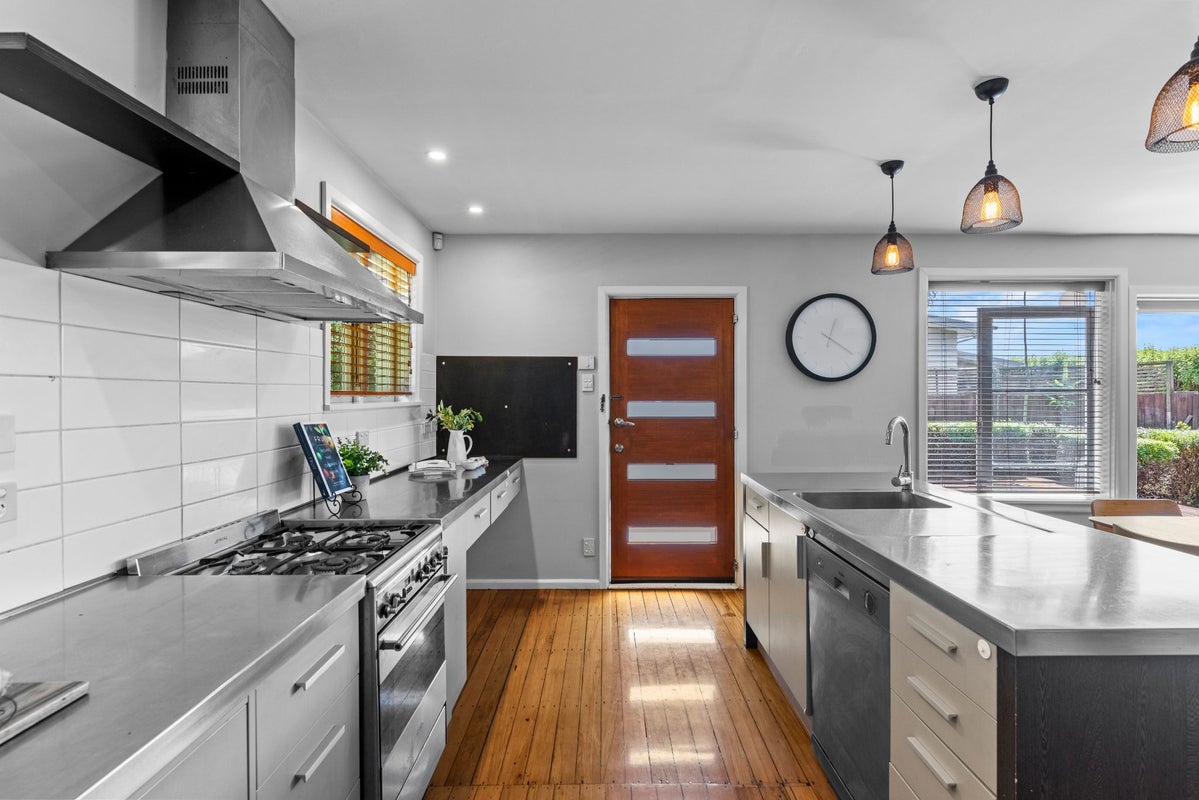 616 Halswell Road, Halswell, Christchurch - Carousel 2