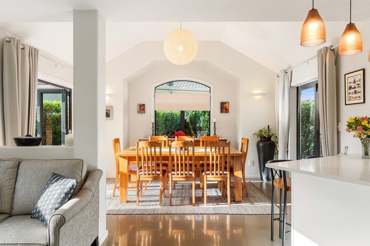 9 Maldives Way, Papamoa Beach, Papamoa - Carousel 2