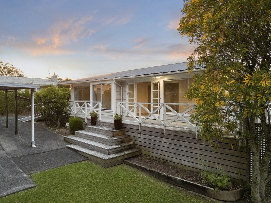 27 Banks Road, Mount Wellington, Auckland - Carousel 1