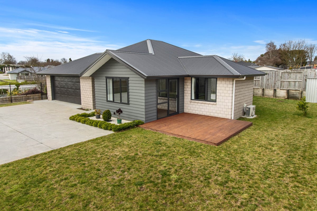 67 Herbert Street, Kihikihi, Te Awamutu - Carousel 2