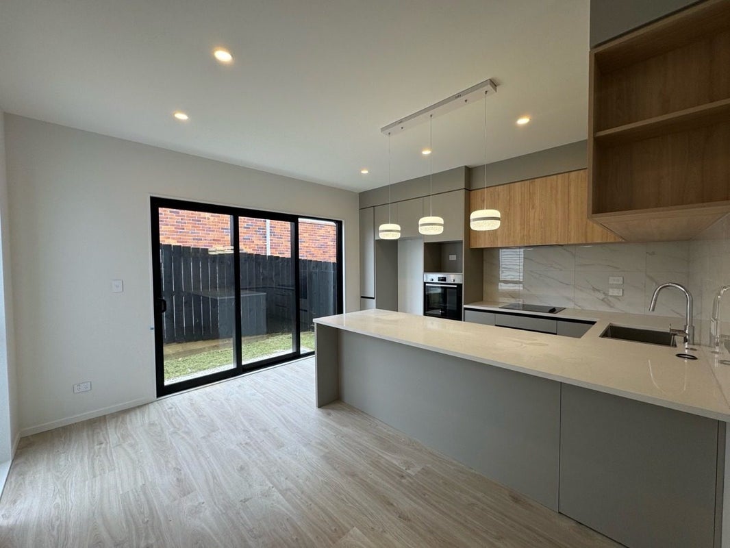 49C Exminster Street, Blockhouse Bay, Auckland - Carousel 2