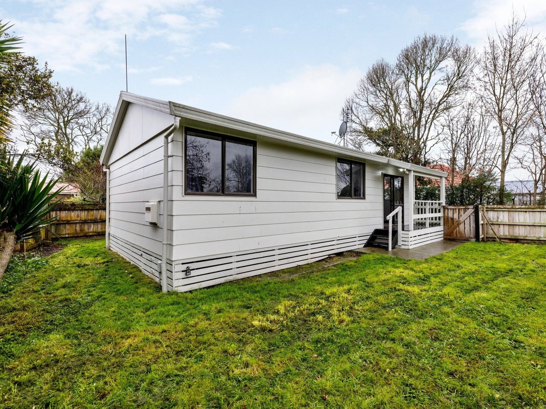 79 Fairfield Road, Fairfield, Hamilton - Carousel 2