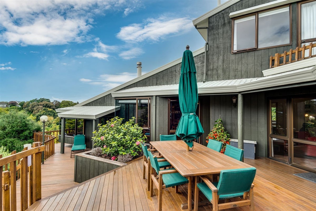 19A Selwyn Road, Hospital Hill, Napier - Carousel 2