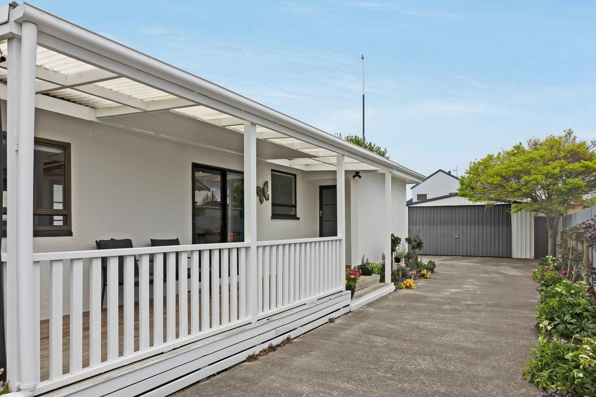 207 Leo Street, Akina, Hastings - Carousel 2