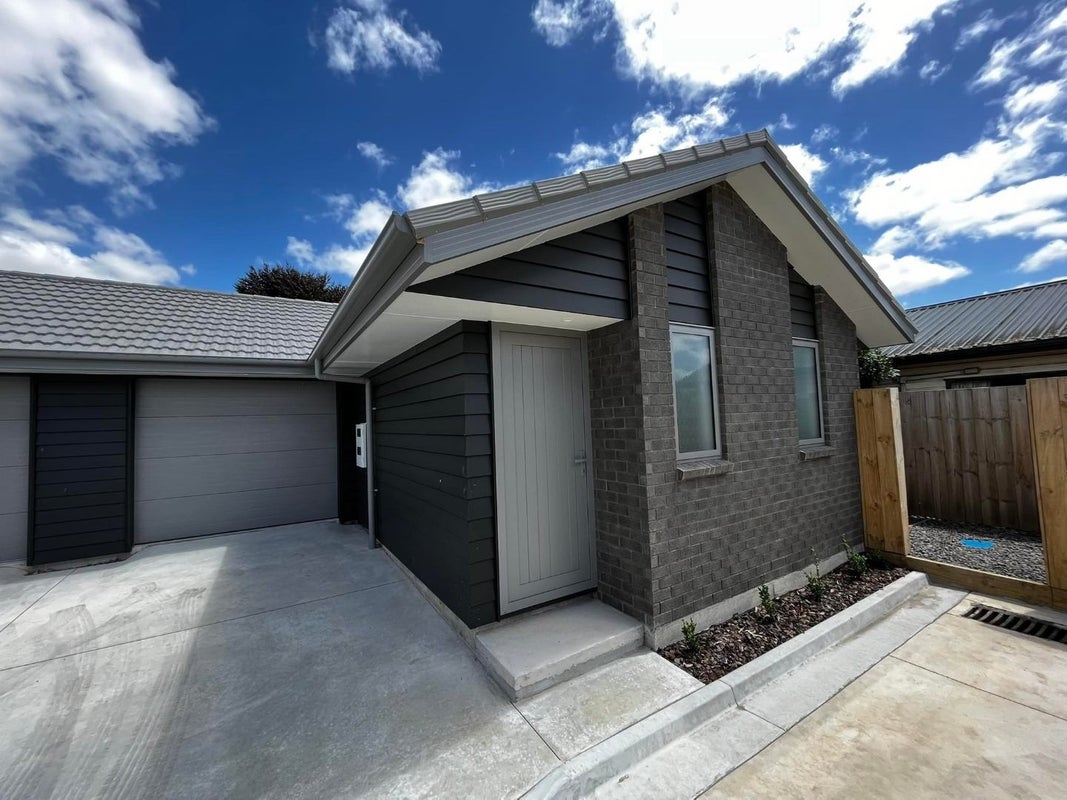19D Normandy Avenue, Melville, Hamilton - Carousel 1