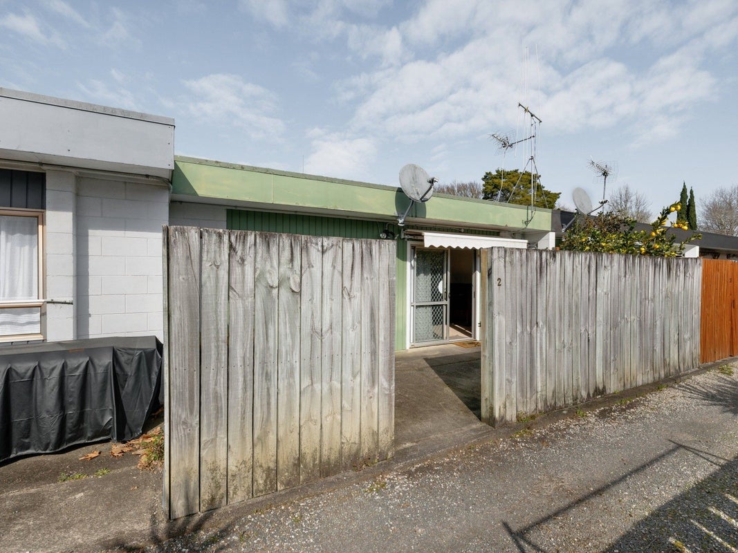 2/875 Heaphy Terrace, Fairfield, Hamilton - Carousel 2