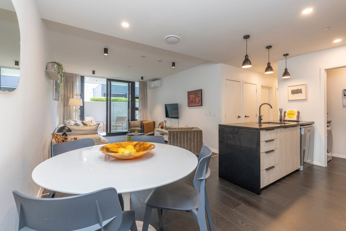 413/8 Kingsland Terrace, Kingsland, Auckland - Carousel 2