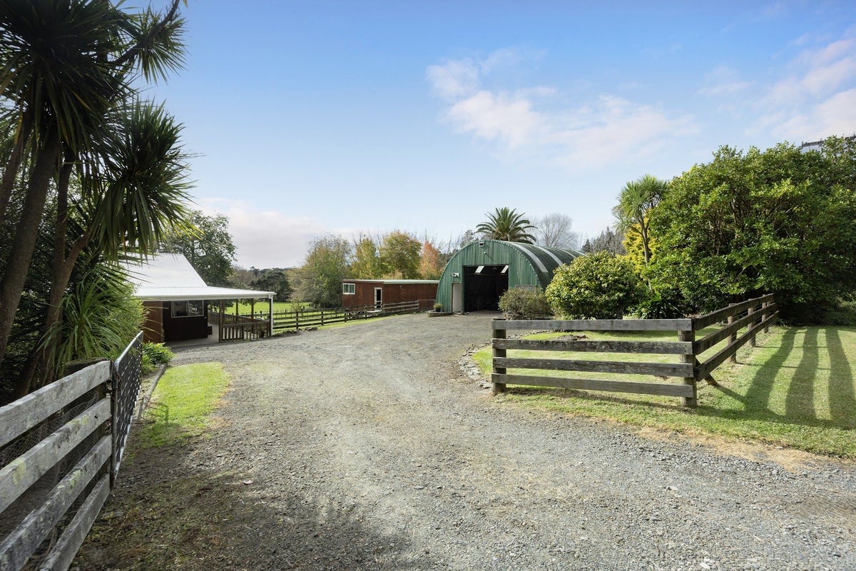 293 Ararimu Valley Road, Waimauku - Carousel 2