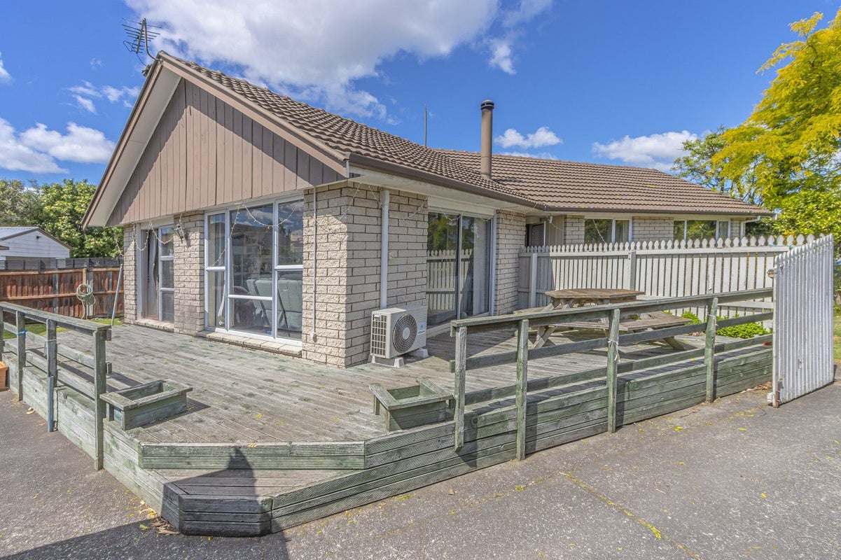 107 Oakhampton Street, Hornby, Christchurch - Carousel 1