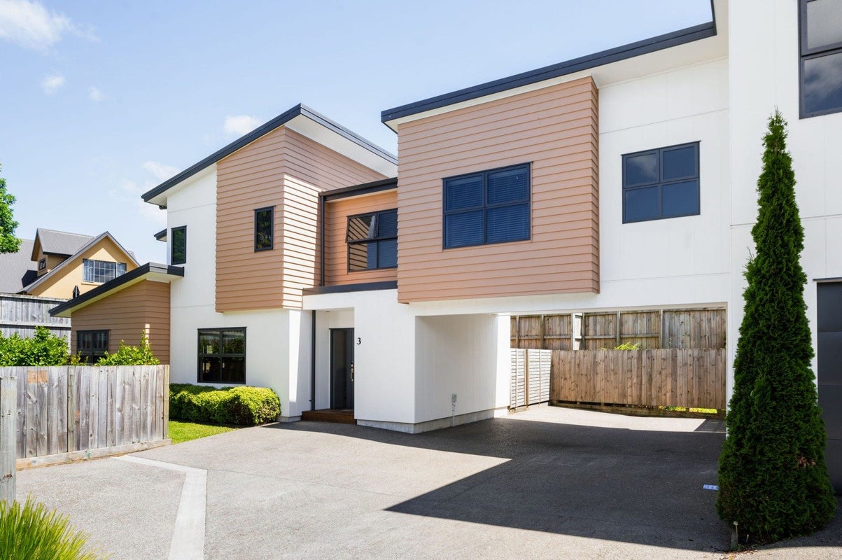 3/353 Hukanui Road, Rototuna, Hamilton - Carousel 1