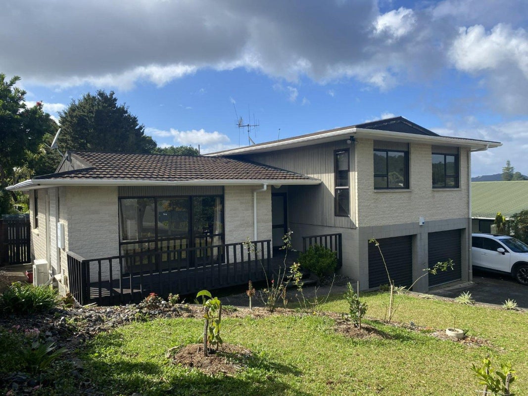 188 Fairway Drive, Kamo, Whangarei - Carousel 1