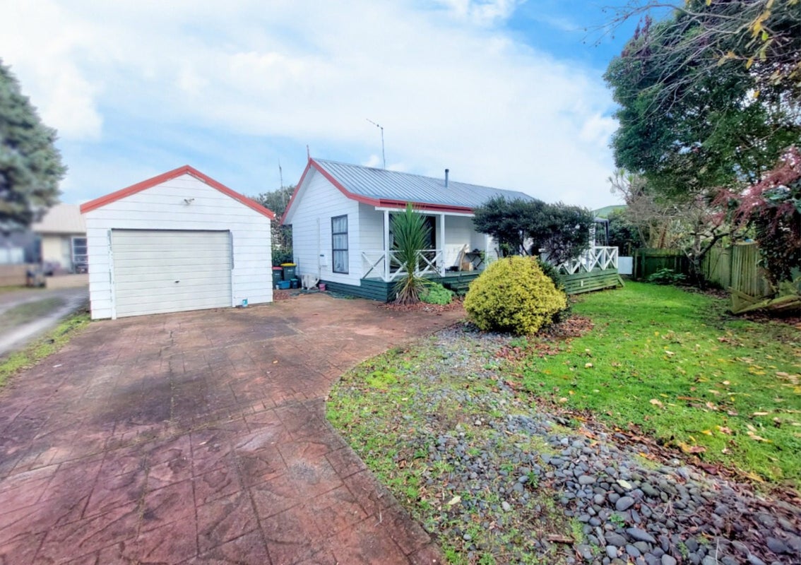 43 Gilbass Avenue, Hamilton Lake, Hamilton - Carousel 5