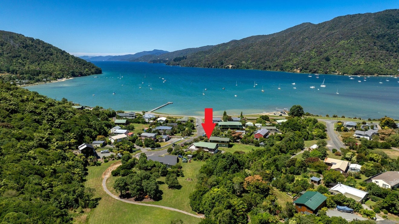 15 Thompson Place, Picton - Carousel 2