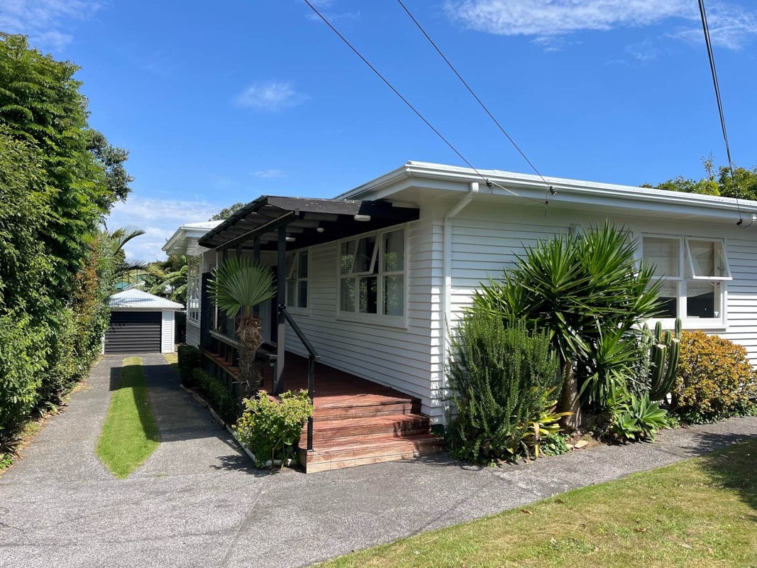 9 Boyd Avenue, ONEHUNGA, Auckland - Carousel 2