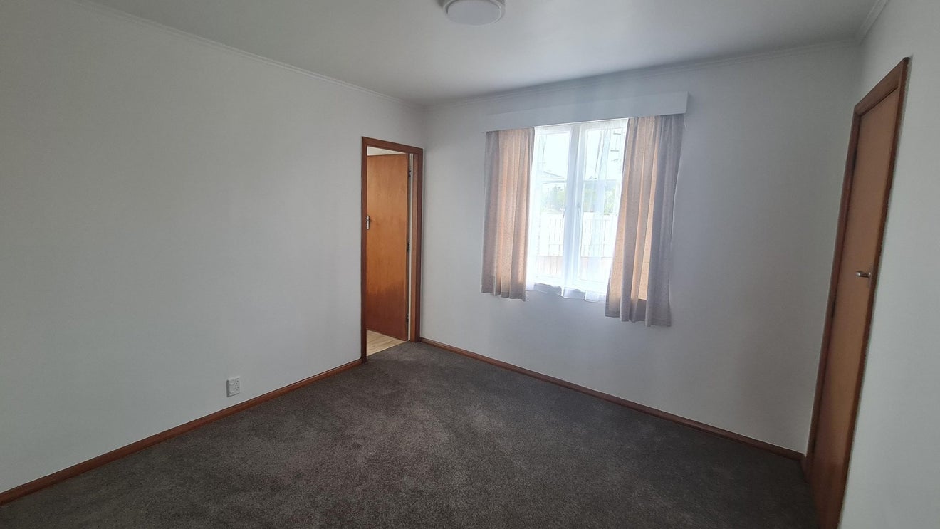 33 Bader Street, Bader, Hamilton - Carousel 7