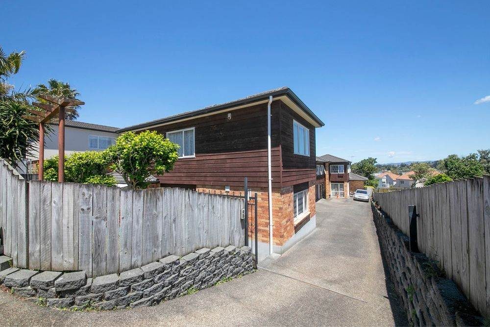 13A Hayr Road, Three Kings, Auckland - Carousel 18