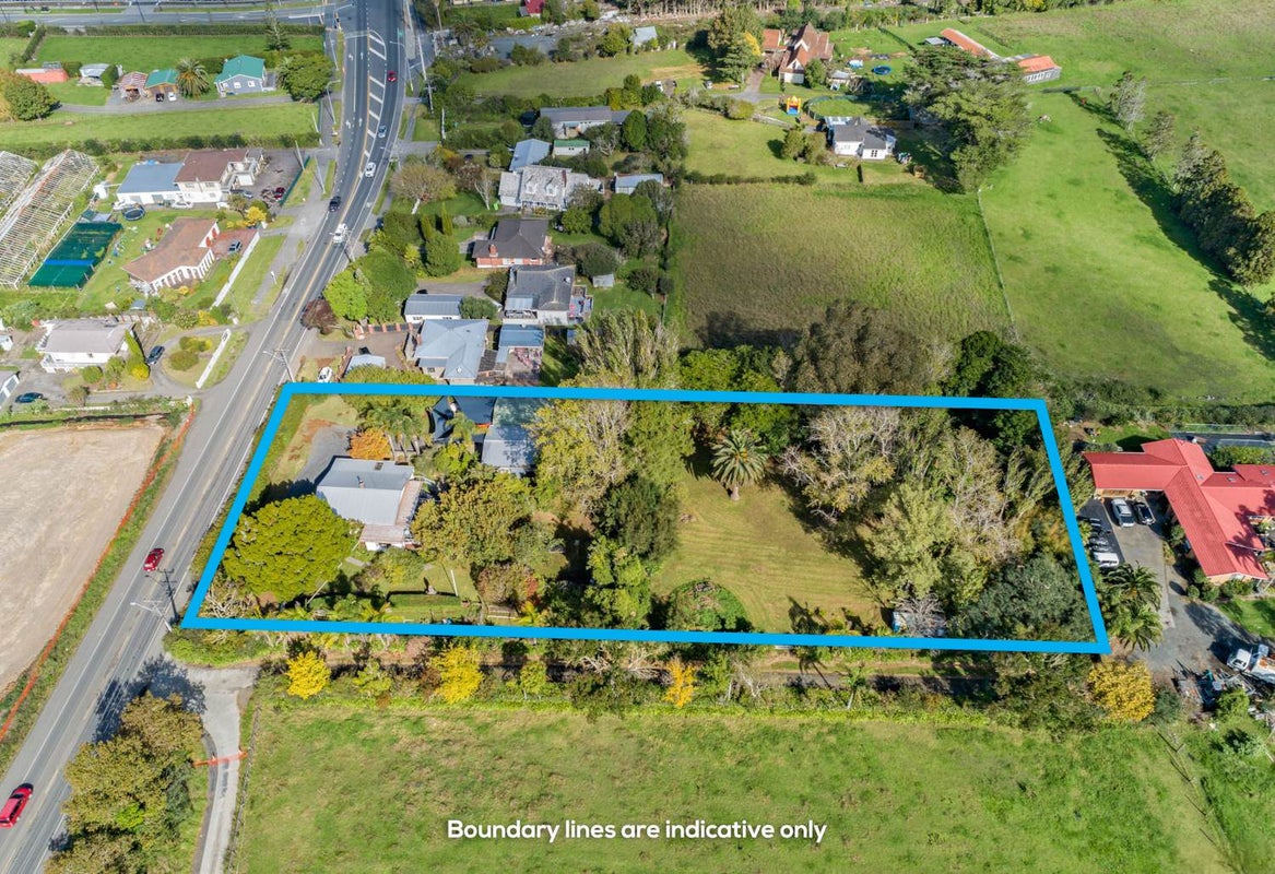 122 Fred Taylor Drive, Westgate, Auckland - Carousel 1