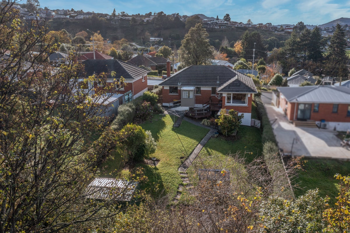 33 Brockville Road, Glenross, Dunedin - Carousel 17