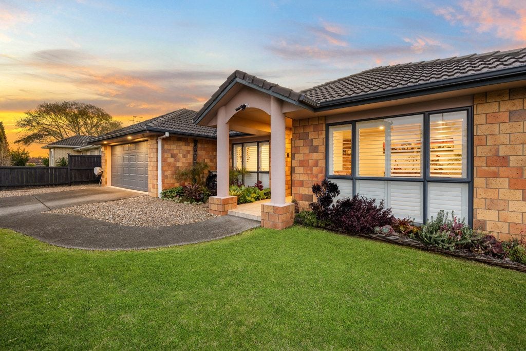 35 Walter Haddrell Crescent, East Tamaki, Manukau City, Auckland - Carousel 1
