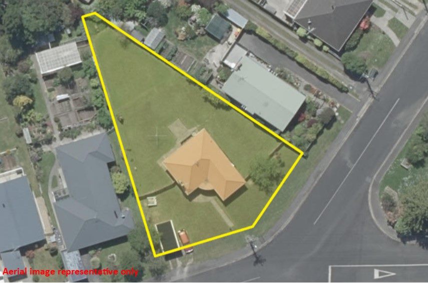109 Martin Road, Fairfield, Dunedin - Carousel 13