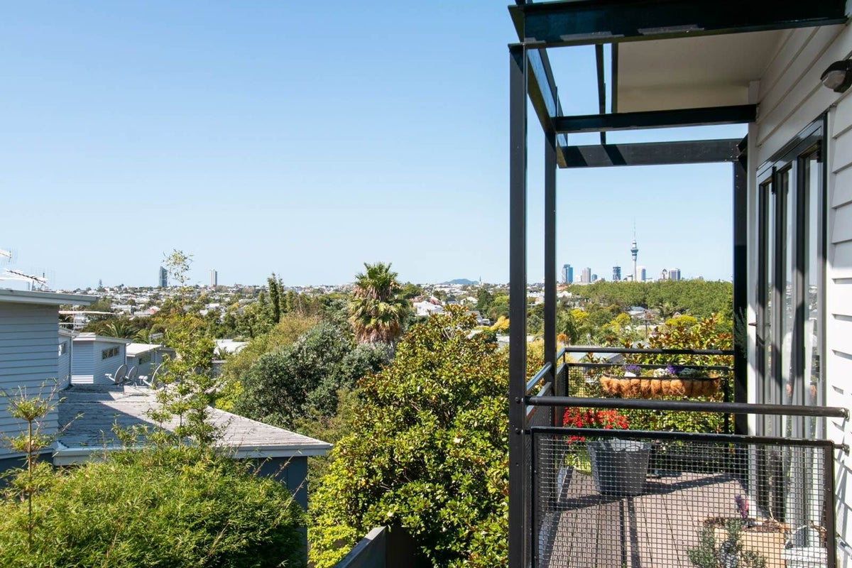 19E Garnet Road, Westmere, Auckland - Carousel 2