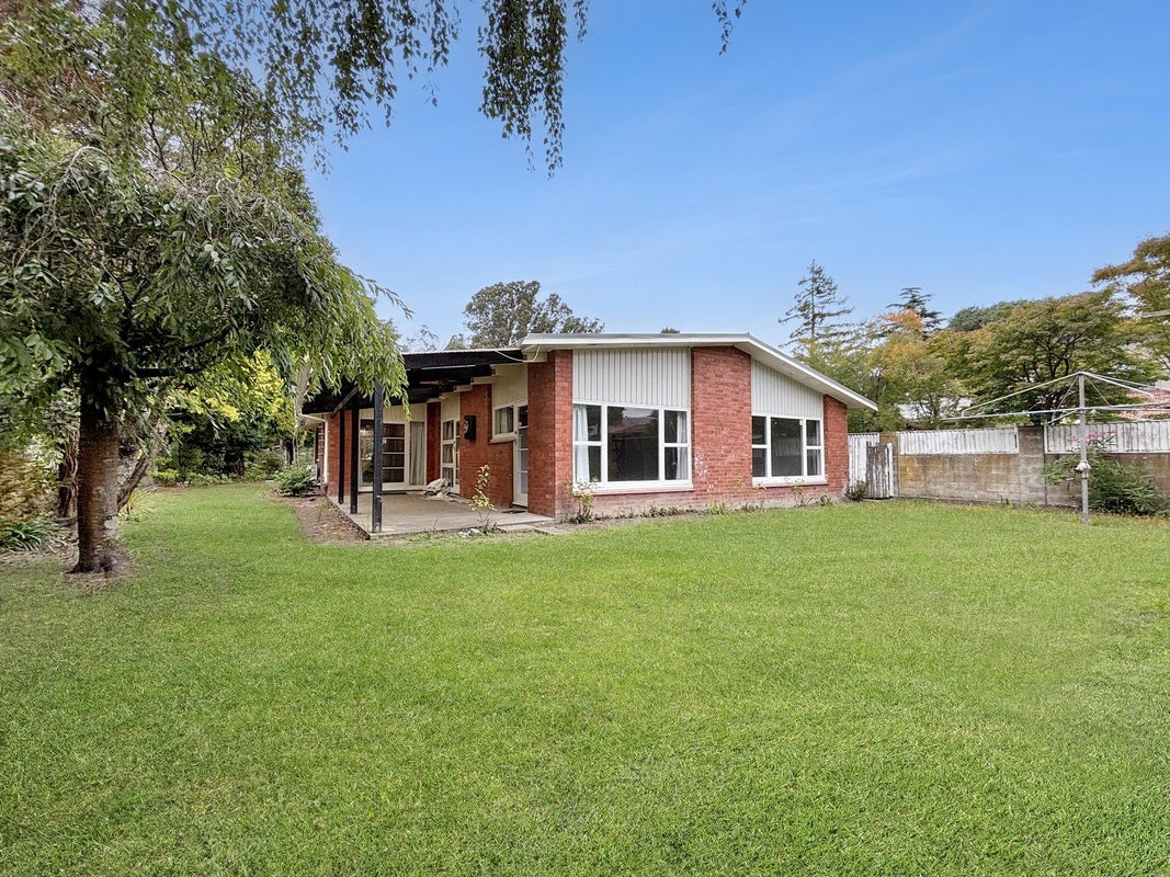 5 Ashgrove Terrace, Somerfield, Christchurch - Carousel 1