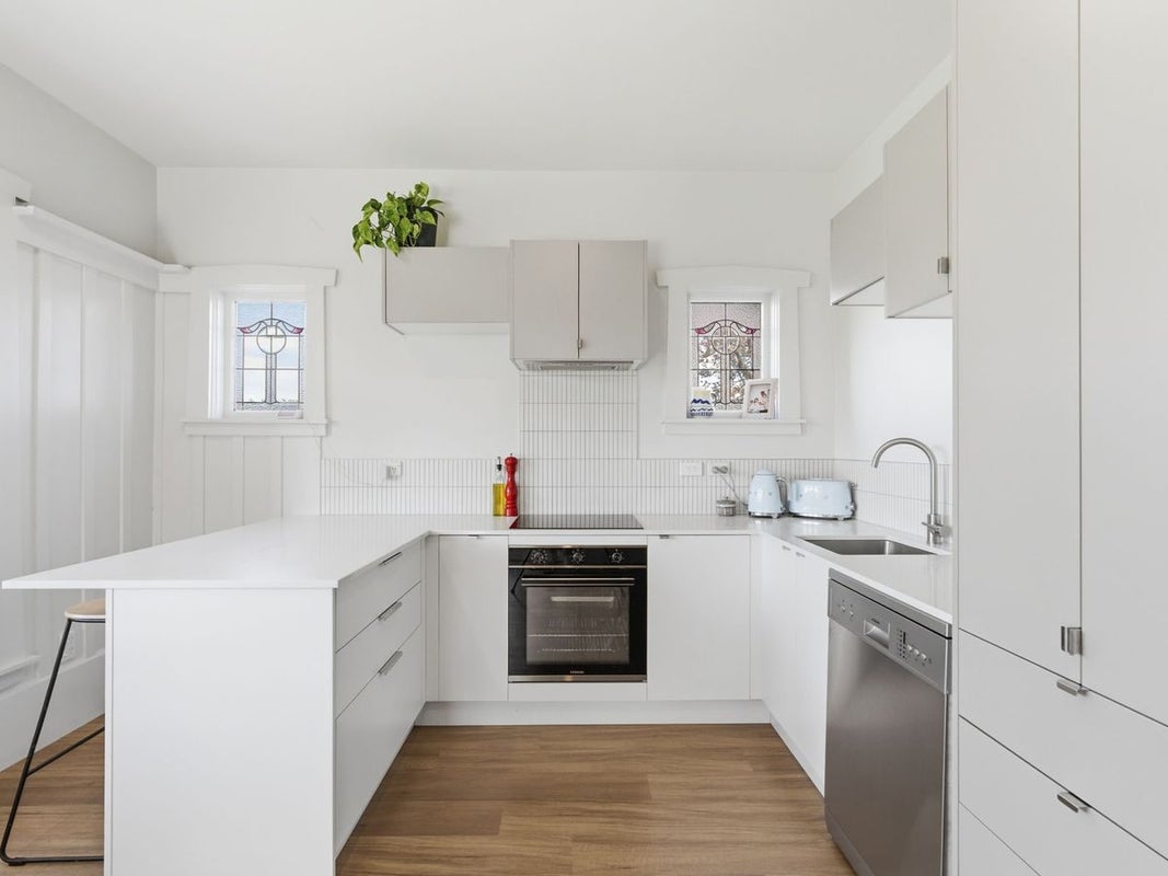 7 Coronation Street, Spreydon, Christchurch - Carousel 2
