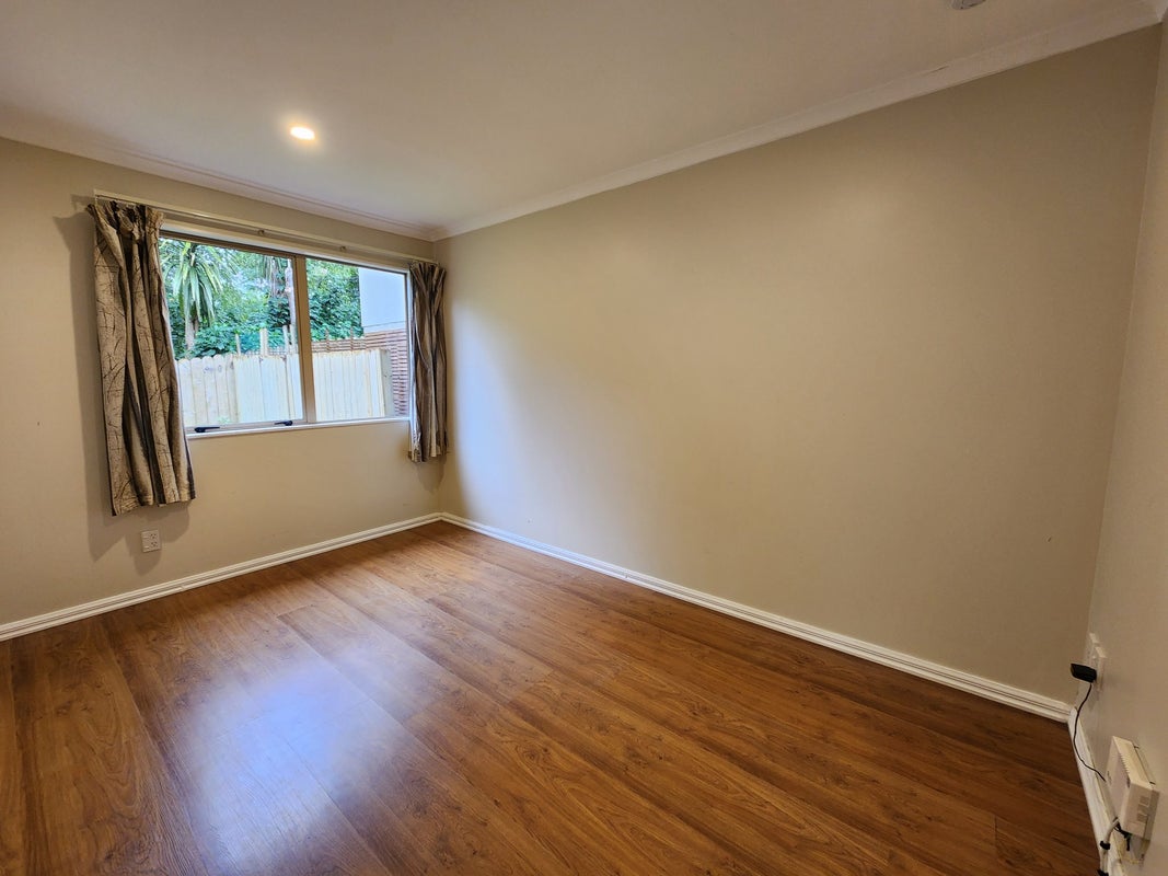 2 Summerfield Lane, Albany, Auckland - Carousel 15
