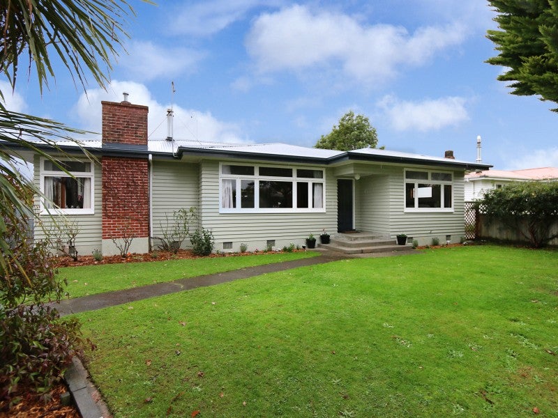 72 Keeling Street, West End, Palmerston North - Carousel 1