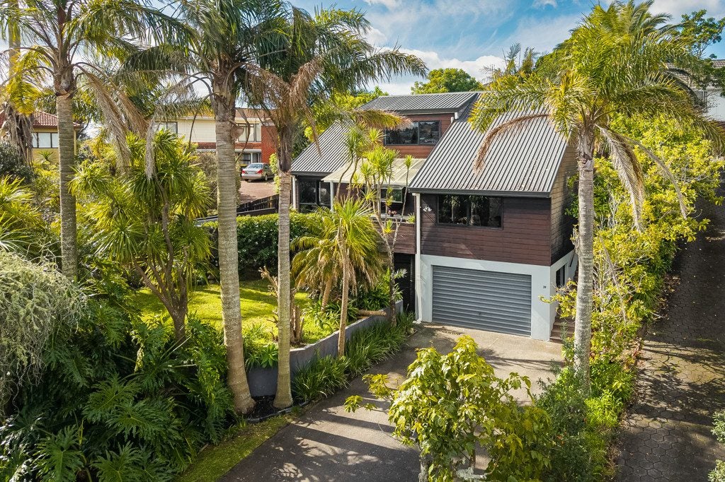 39 Waiau Street, Torbay, Auckland - Carousel 1
