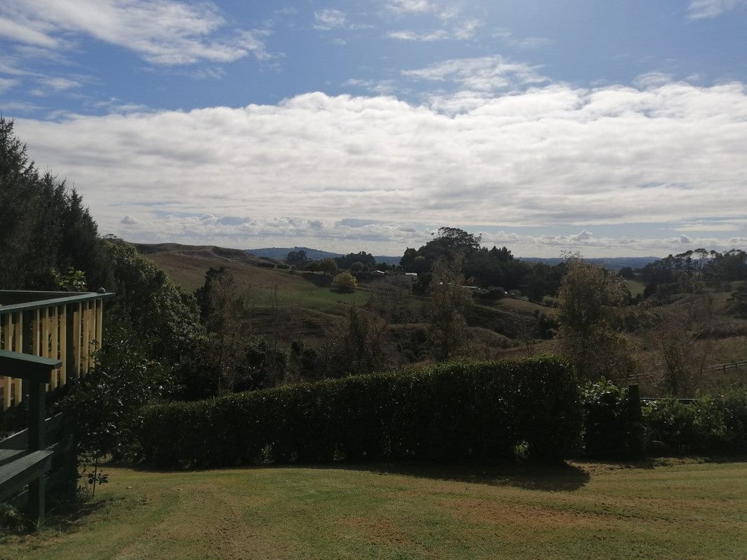 6 Aislabie Road, Tuakau - Carousel 21