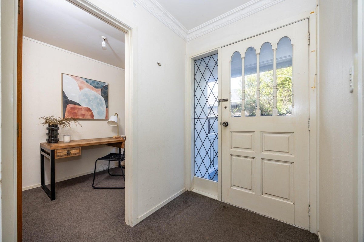 14 Wilfred Street, St Andrews, Hamilton - Carousel 2