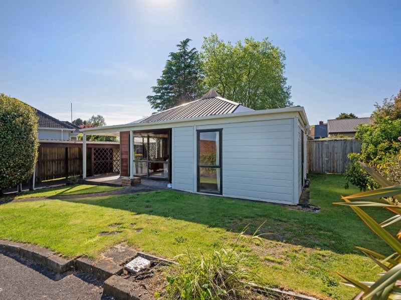 17B Hilton Road, Lynmore, Rotorua - Carousel 1