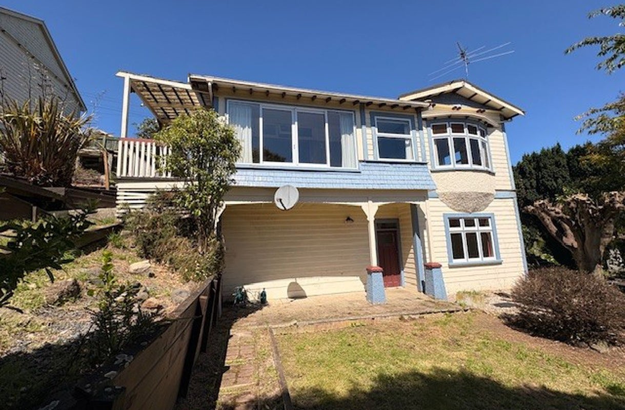 59 Evans Street, Opoho, Dunedin - Carousel 1