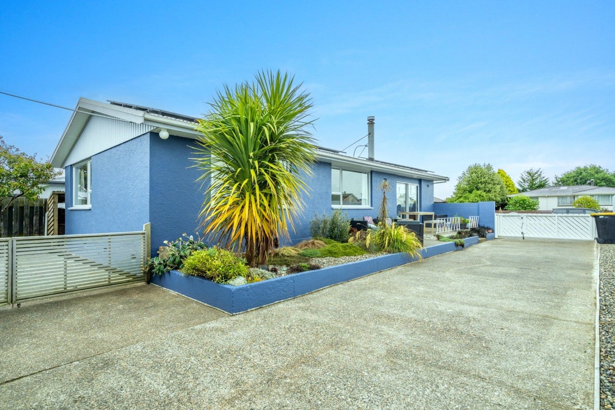 1 Moray Crescent, Grasmere, Invercargill - Carousel 1